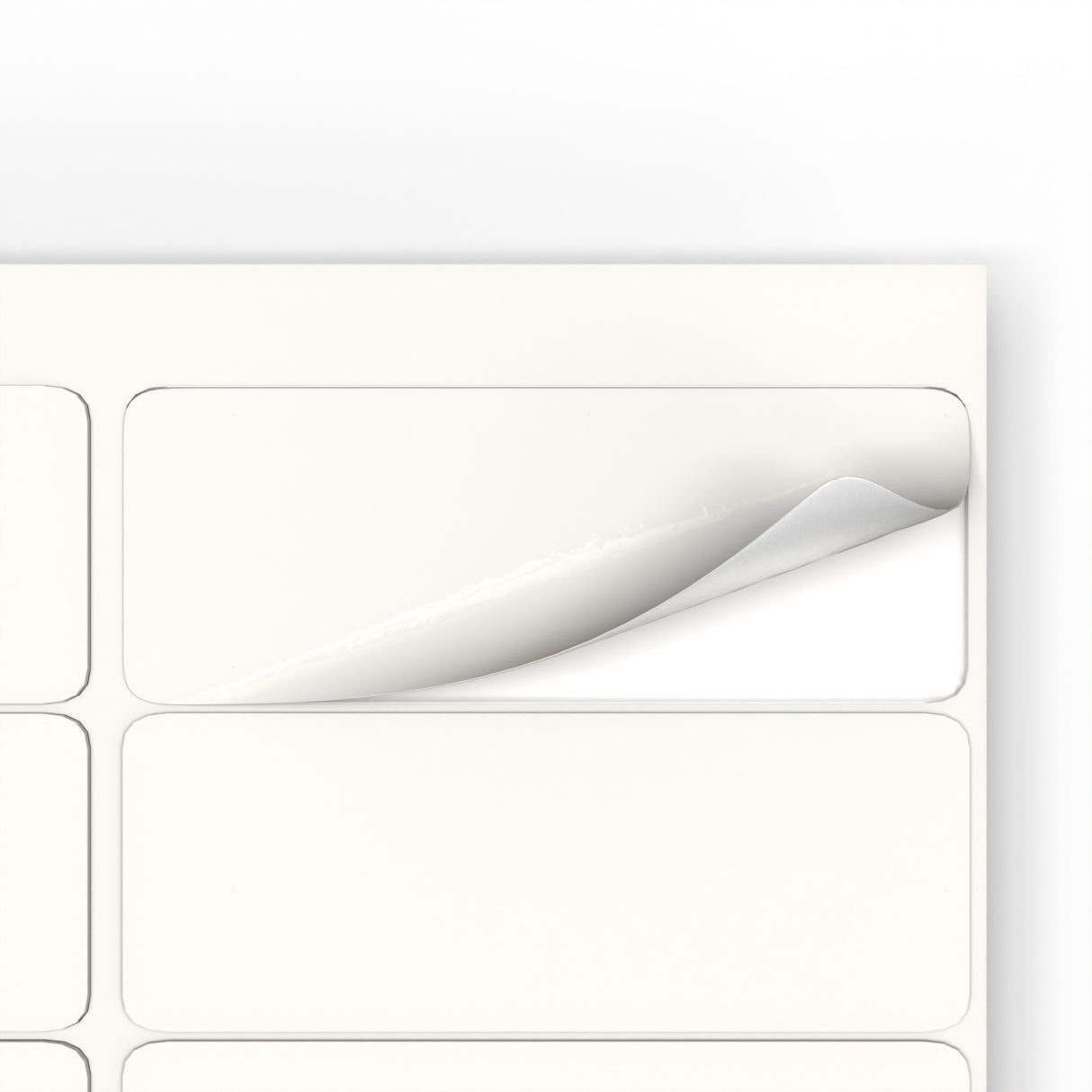 Rektangulära självhäftande etiketter