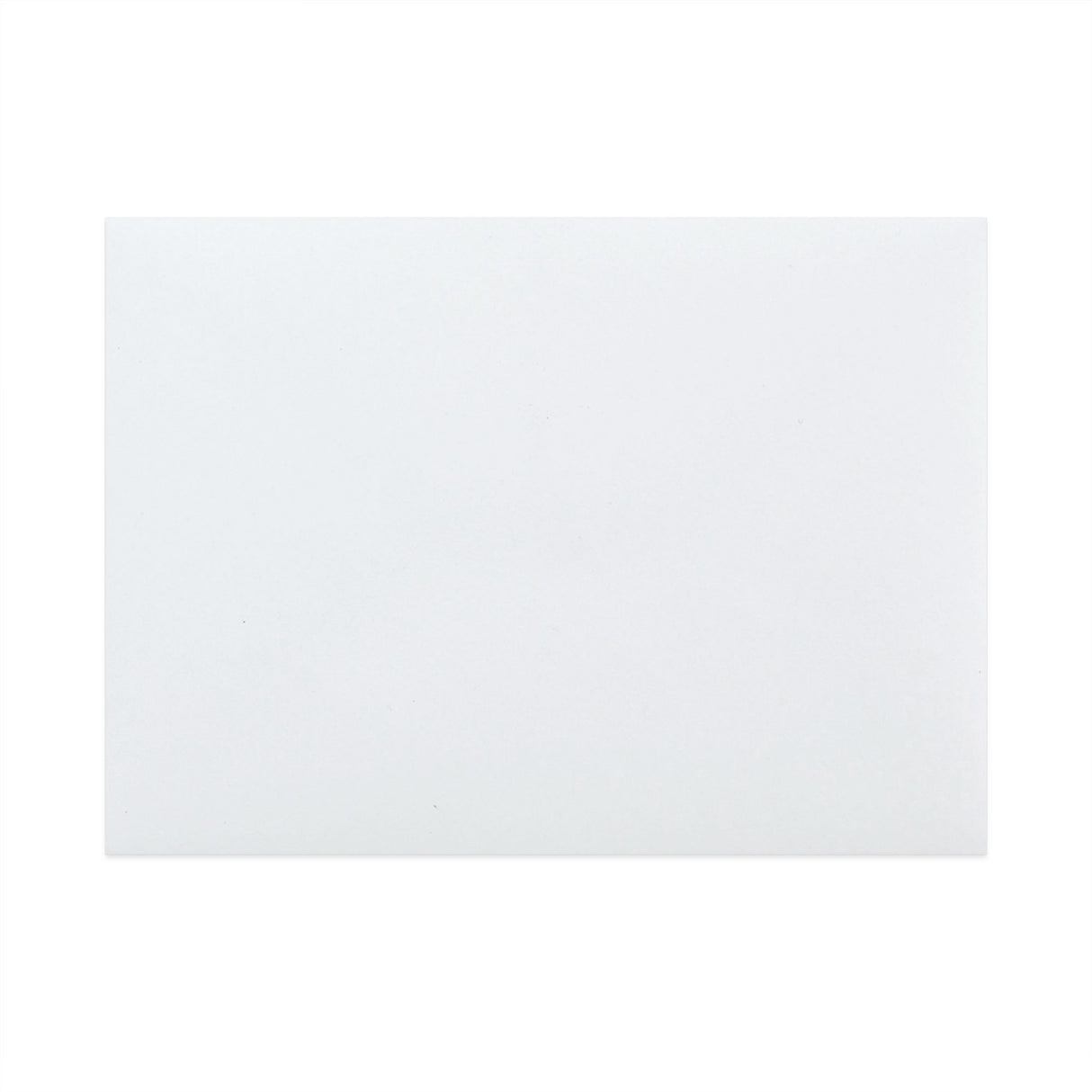 Återvunna vita kuvert