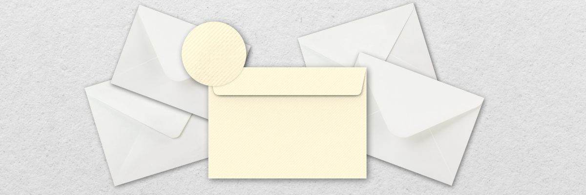 Kuvert i naturfiberstruktur