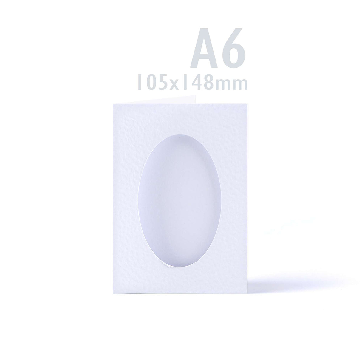 Vita tredelade kort med hamrad struktur och ovalt fönster – förpackning