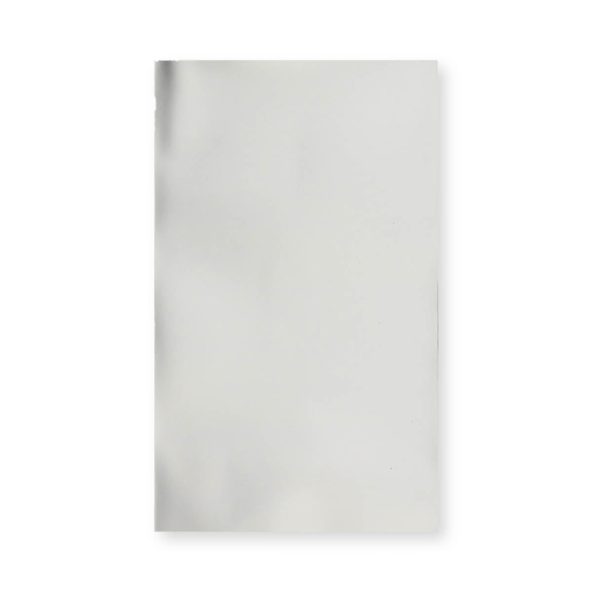 Färgade mattfolierade påsar