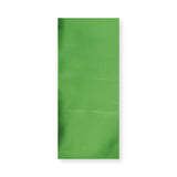 Färgade mattfolierade påsar